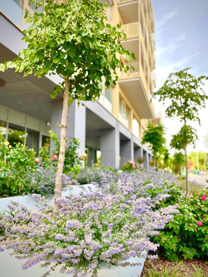 Exquisite - Two Bedroom Apartment Bucareste Exterior foto